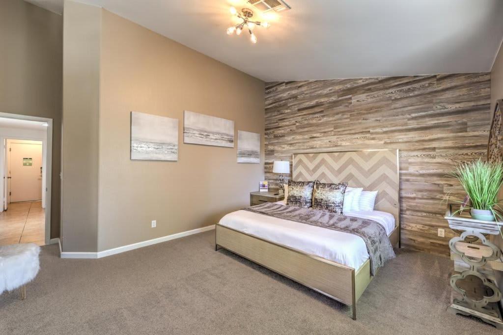 Family Fun For Everyone In Las Vegas- 4 Bedrooms, Billiards, Game Room 亨德森 外观 照片